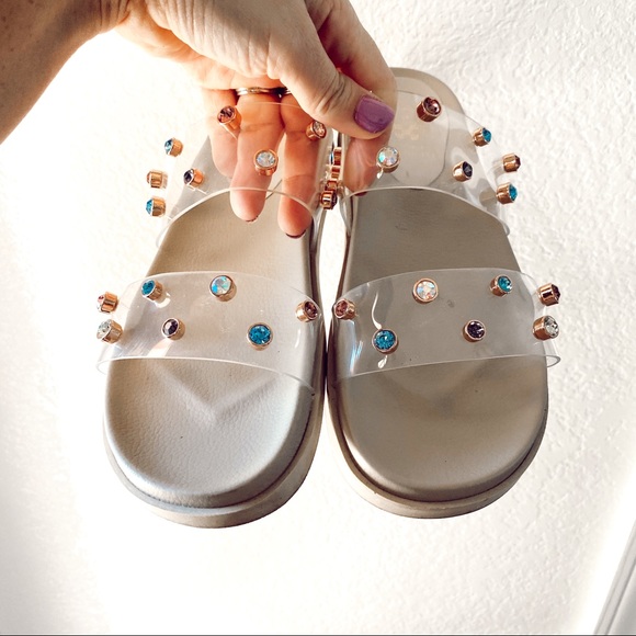 vince camuto partha jeweled flatform slide